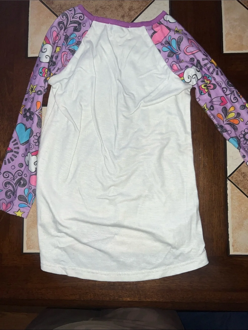 Girls White & Purple Unicorn Raglan Sleep Top